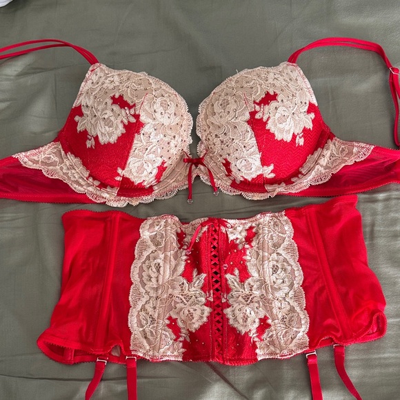 Victoria's Secret Other - Victoria's Secret Red and Cream Lace Bra and Garter Set